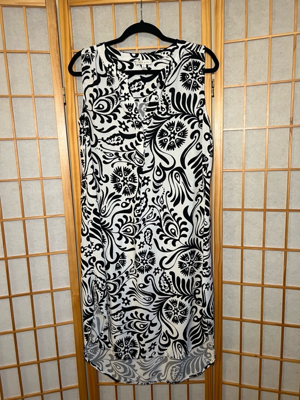 Alex & Lili Black White Sleeveless Rayon Dress Hi Low Hem Large